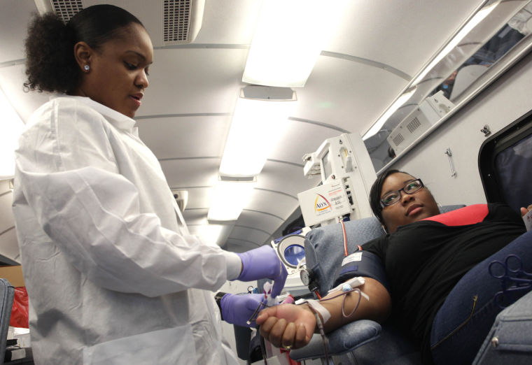 Cove Blood Drive.Photo Jaime Villanueva 0003.jpg